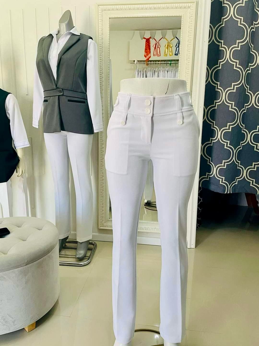 Pantalon Con Bolsas