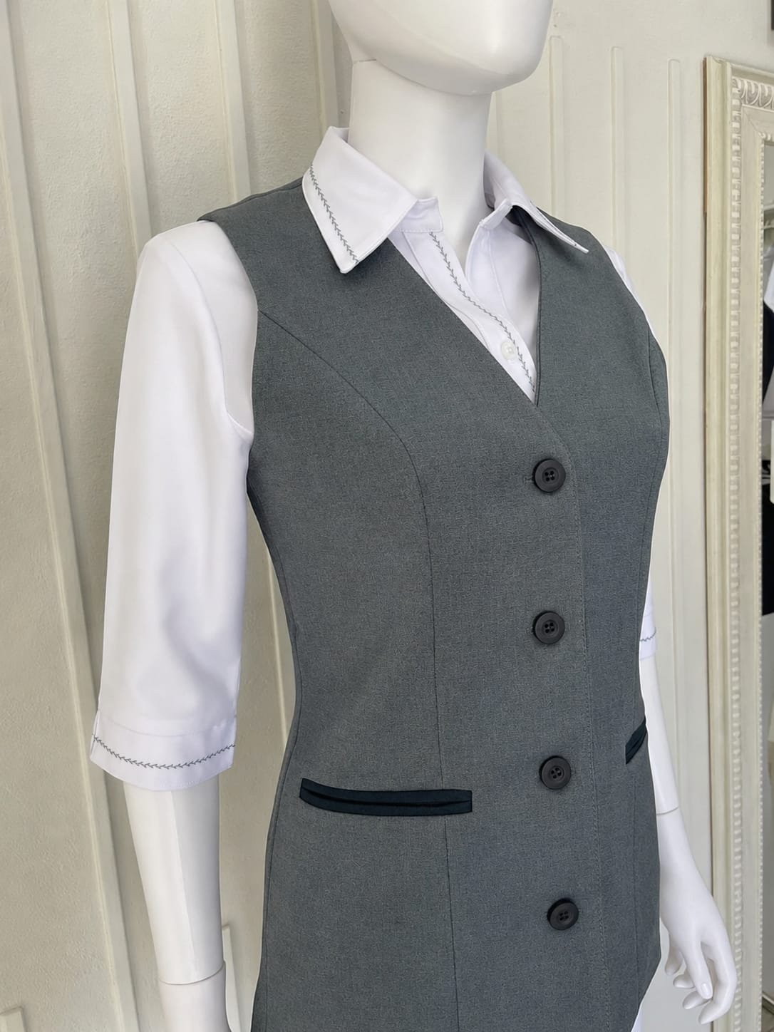 Blusa Bordado Gris (Manga 3/4)